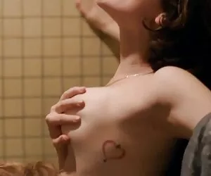 რუსი, მილენა ველბა ჯგუფური სექსი (groupsex), ბრუნეტი