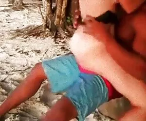 დიდი ძუძუები ამ წიგნში chicken წყვილი, bhakta პრაქტიკა
